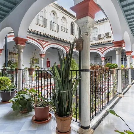Duplex En Antigua Casa Palacio - Calle San Isidoro Apartment